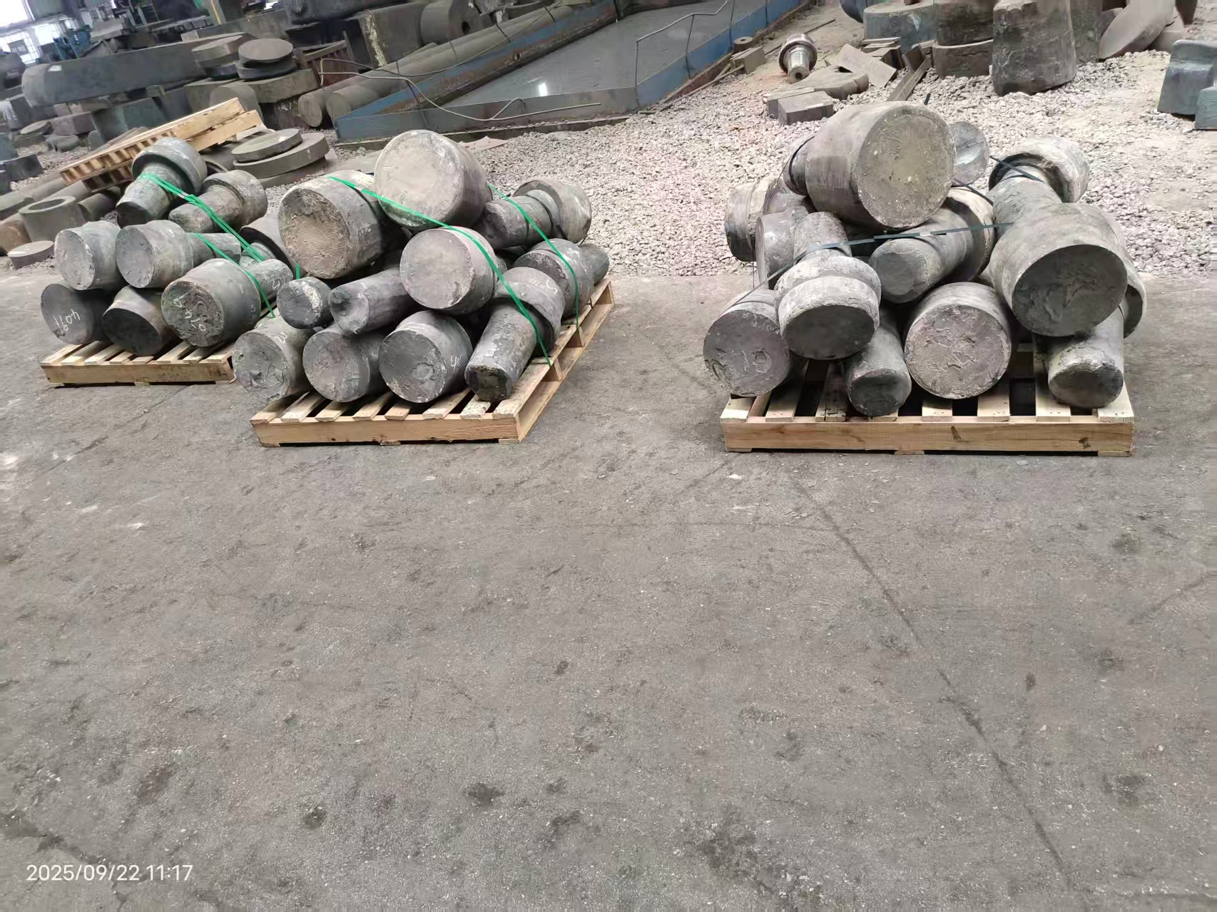 ສິນລະປະຂອງ hammers ຫຼາຍພັນຄົນ: ຕົ້ນກໍາເນີດແລະການພັດທະນາຂອງປອມ.